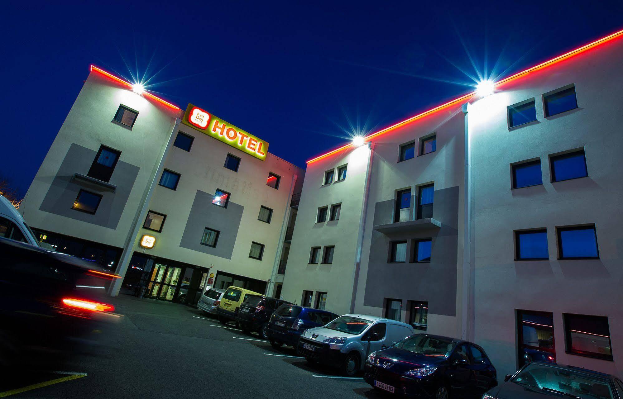 The Originals City, Hotel Clermont-Ferrand Sud Aubière Exterior foto
